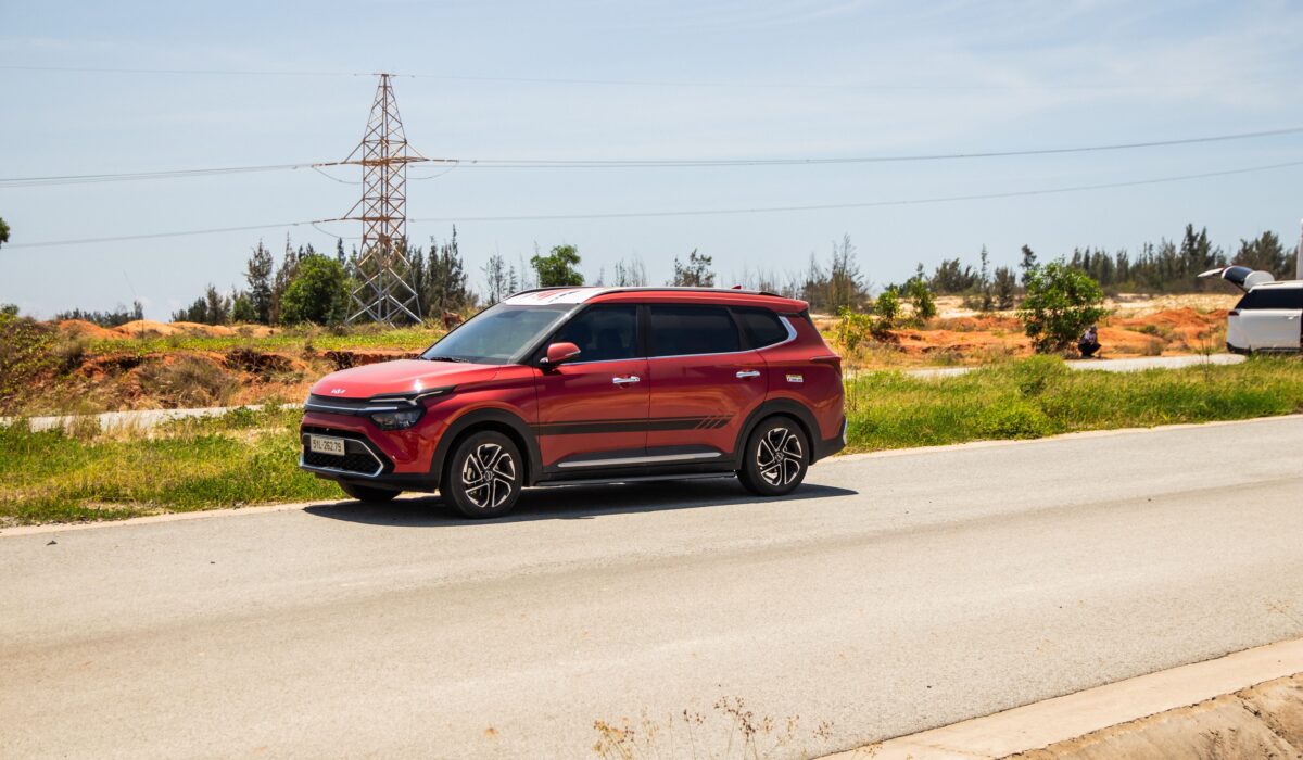 best used family SUVs 2026 — Best Used Family SUVs 2026: Top 5 Expert Picks — Photo by Tường Chopper on Pexels