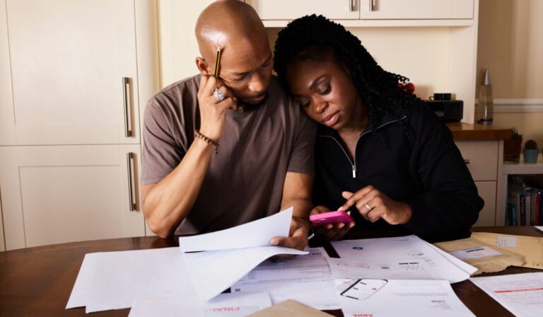 money-saving strategies for families 2026 — Top 5 Money-Saving Strategies for Families 2026 — Photo by Vodafone x Rankin everyone.connected on Pexels
