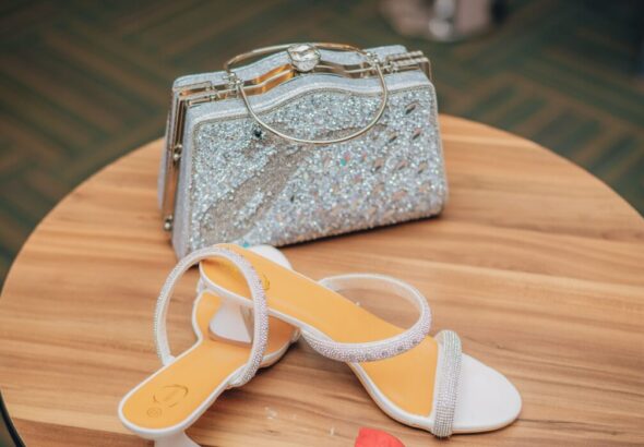 Must-Have Fashion Accessories 2026 — Must-Have Fashion Accessories 2026: 5 Essential Trends — Photo by THE VALDEZ on Pexels