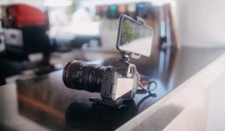 Everyday Carry Tech Accessories for Professionals 2026 — Everyday Carry Tech Accessories: Top 5 Essential for Professionals 2026 — Photo by Matheus Bertelli on Pexels