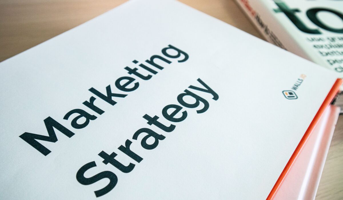Top 5 Affiliate Marketing Strategies 2026 — Top 5 Affiliate Marketing Strategies 2026: Essential Guide — Photo by Walls.io on Pexels