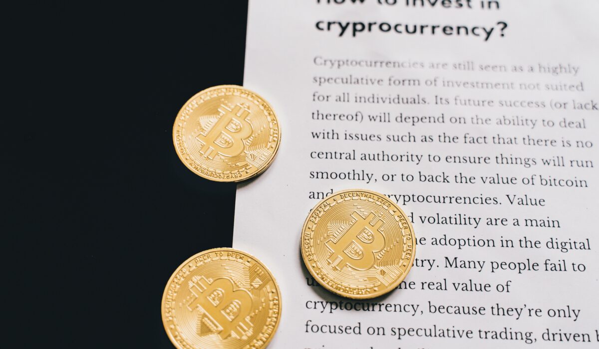 Smart Investing Strategies for Beginners 2026 — Smart Investing Strategies for Beginners 2026: 5 Essential Tips — Photo by Alesia Kozik on Pexels