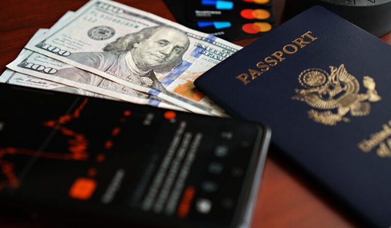 Budget international travel hacks 2026 — Budget International Travel Hacks 2026: 5 Top Tips — Photo by DΛVΞ GΛRCIΛ on Pexels
