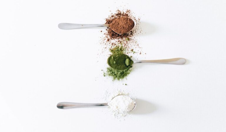 Top 5 Superfoods Experts Recommend — Top 5 Superfoods Experts Recommend 2026: Essential — Photo by Nataliya Vaitkevich on Pexels