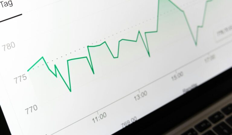Top Digital Marketing Trends 2026 — Top Digital Marketing Trends 2026: 5 Essential Shifts — Photo by Markus Winkler on Pexels