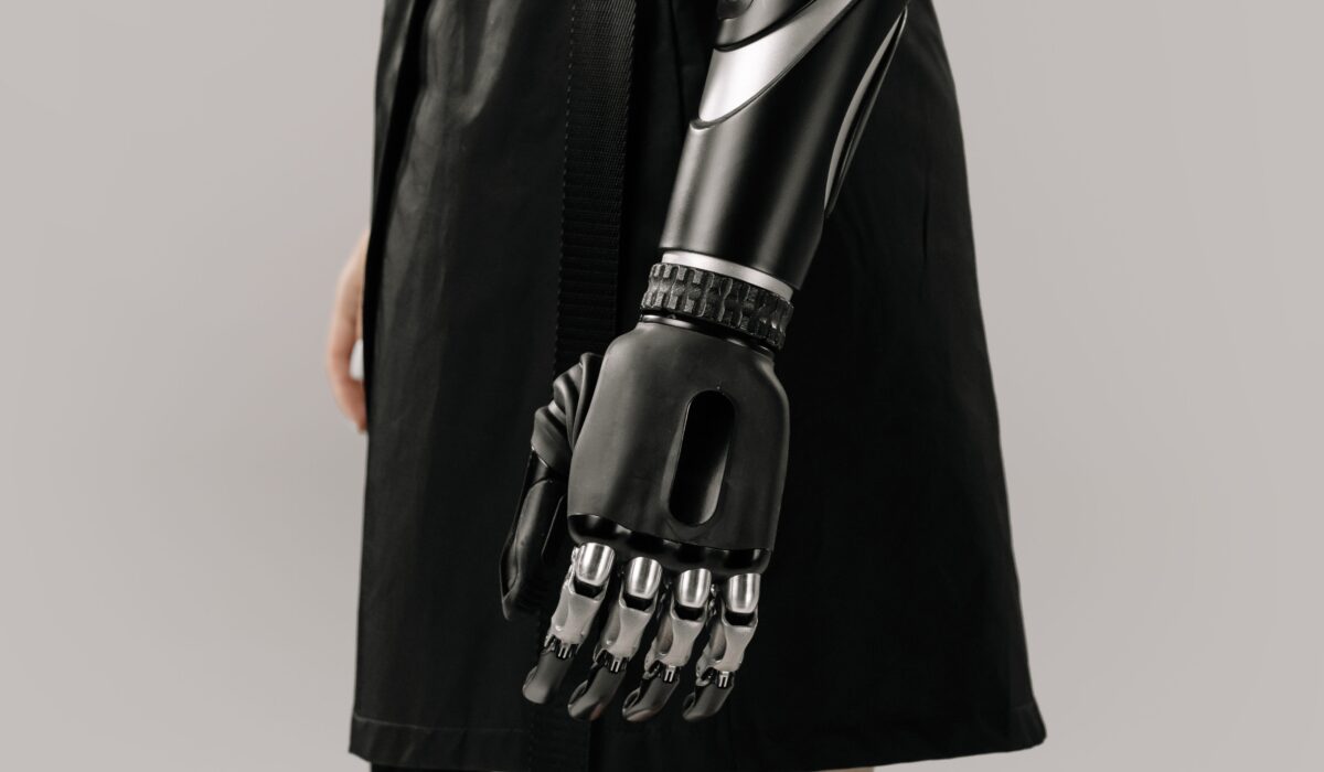 Top 5 Fashion Innovations 2026 — Top 5 Fashion Innovations 2026: Essential Trends — Photo by cottonbro studio on Pexels
