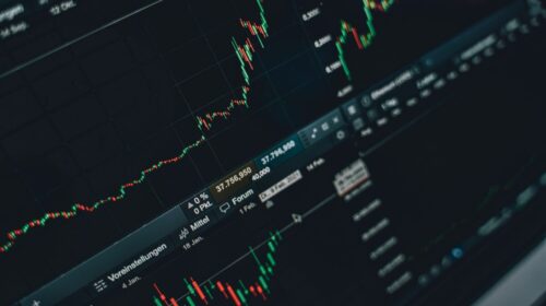 Top 5 Investment Opportunities in 2026 — Top 5 Investment Opportunities 2026: Expert Guide — Photo by Alesia Kozik on Pexels