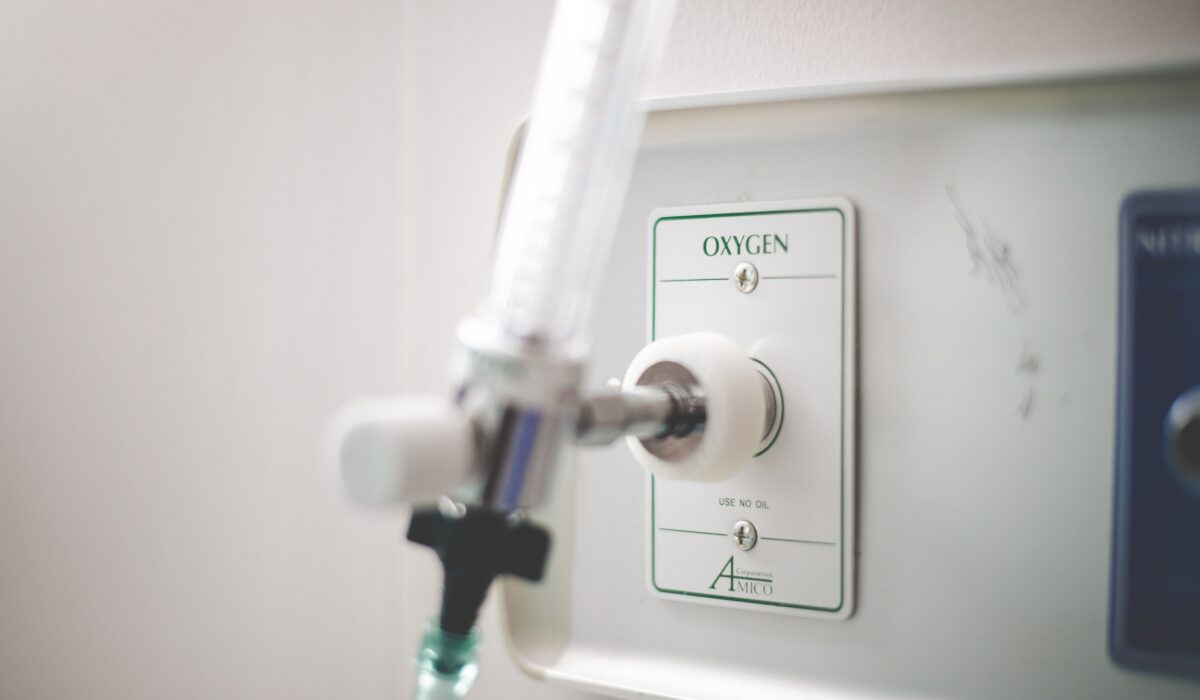 Navigating American Healthcare 2026 — Navigating American Healthcare 2026: Essential Guide — Photo by Stephen Andrews on Pexels