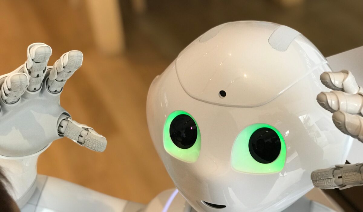 Top 5 Robotics Innovations 2026 — Top 5 Robotics Innovations 2026: Essential Picks — Photo by Laura Musikanski on Pexels