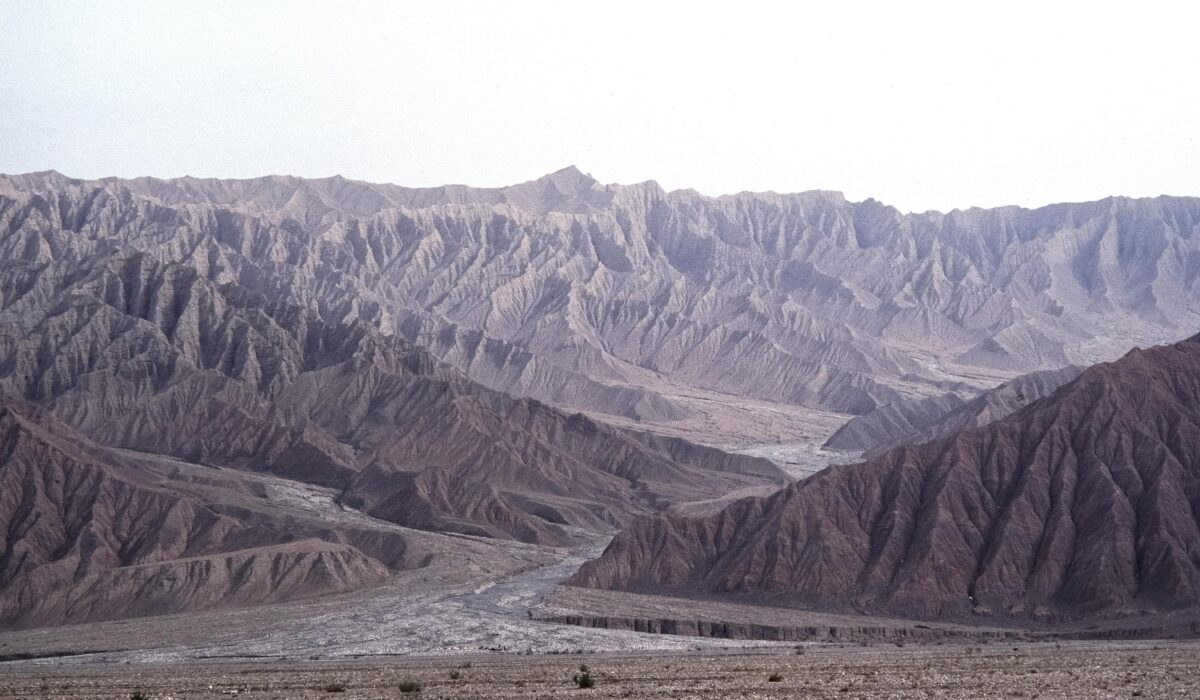 Famous Tectonic Mountain Ranges — Famous Tectonic Mountain Ranges: Top 5 Discoveries 2026 — Photo by pierre matile on Pexels