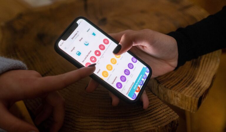 Best Wellness Apps 2026 — Best Wellness Apps 2026: Top 5 Essential Downloads — Photo by cottonbro studio on Pexels