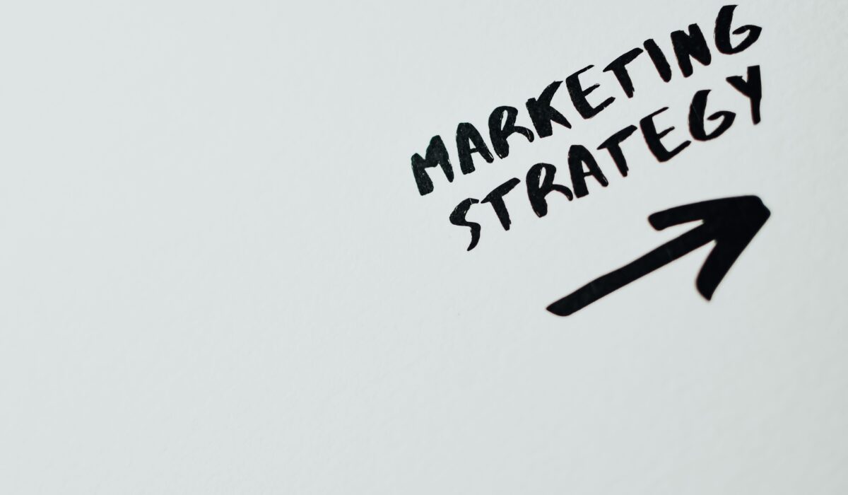 Top 5 Guerrilla Marketing Strategies 2026 — Top 5 Guerrilla Marketing Strategies 2026: Essential Guide — Photo by Eva Bronzini on Pexels