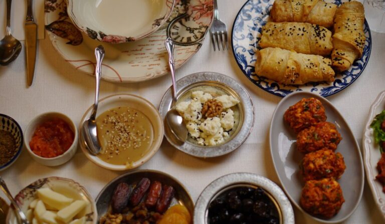 Healthy Breakfasts for Energy 2026 — Top 5 Healthy Breakfasts for Energy 2026: Essential Guide — Photo by Hasan Hüseyin TURAN on Pexels