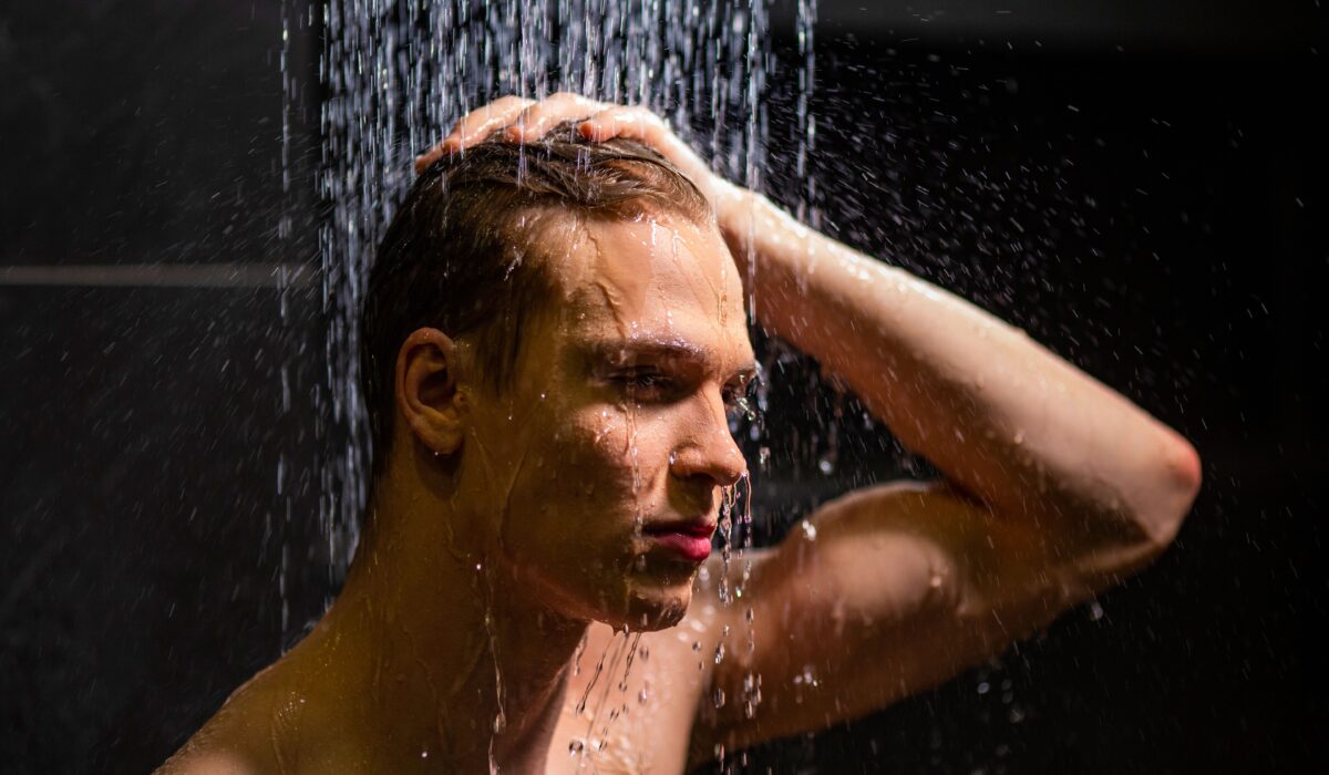 Cold Shower Benefits 2026 — Cold Shower Benefits 2026: Top 5 Essential Advantages — Photo by Sergey Torbik on Pexels