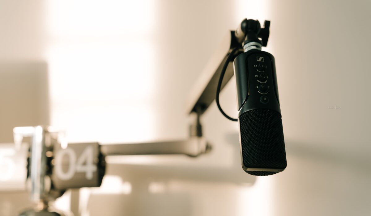 Top 5 Podcast Advertising Strategies 2026 — Top 5 Podcast Advertising Strategies 2026: Essential Guide — Photo by Alpha En on Pexels